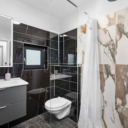 Bugenvilija With Private Pool Villa *