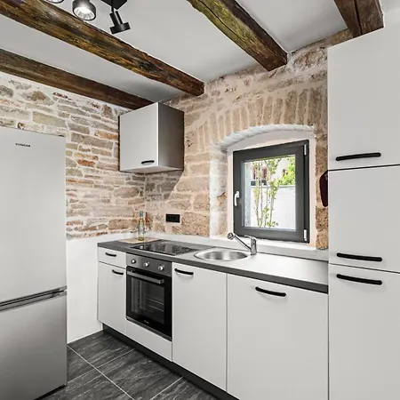 Bugenvilija With Private Pool Villa *