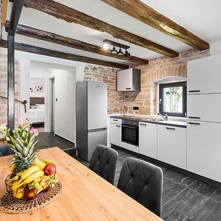 Bugenvilija With Private Pool