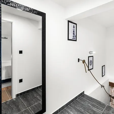 Bugenvilija With Private Pool *